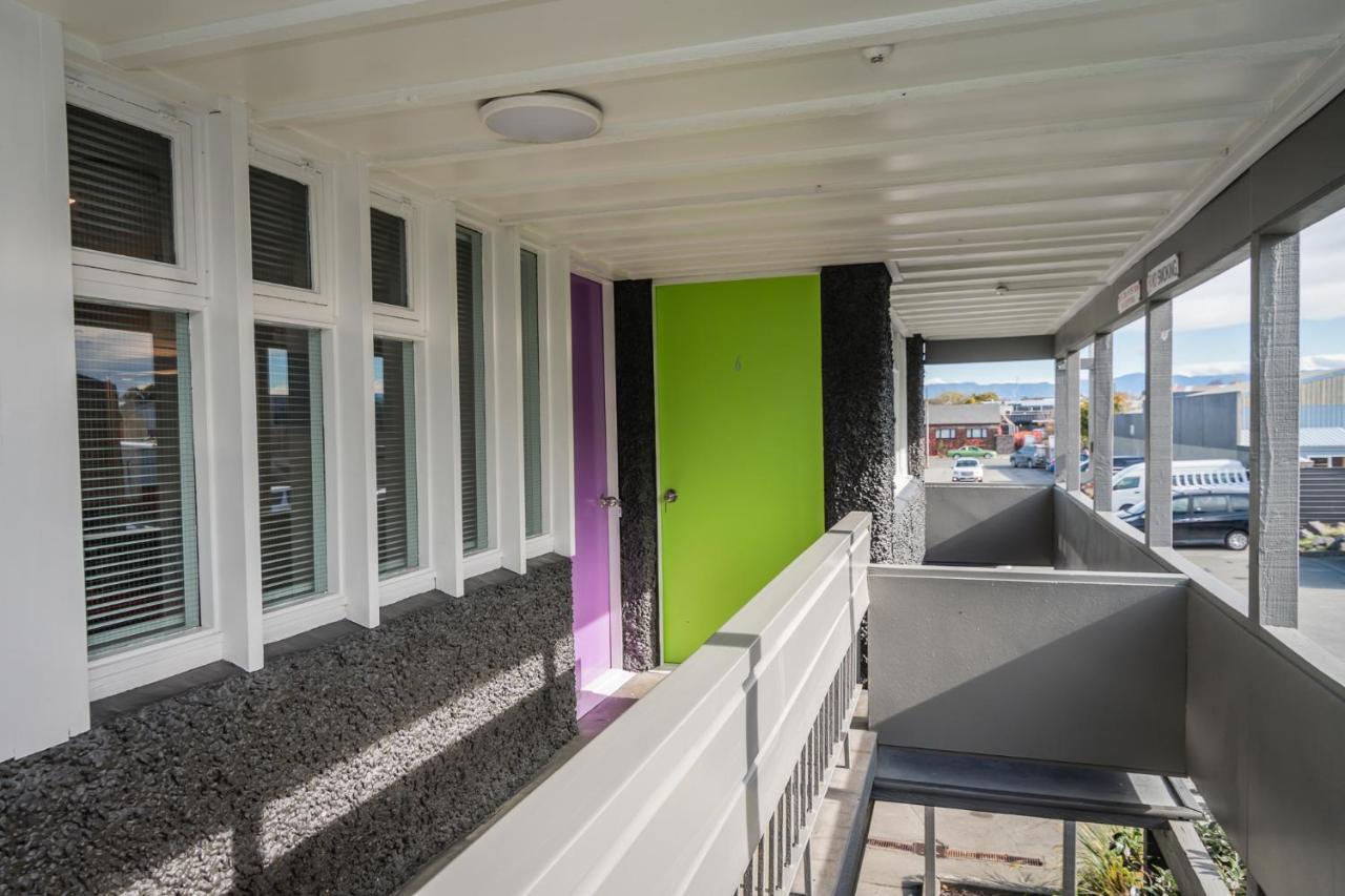 The Hibernian Studio Apartments - 4 Latter Street Timaru Exterior photo