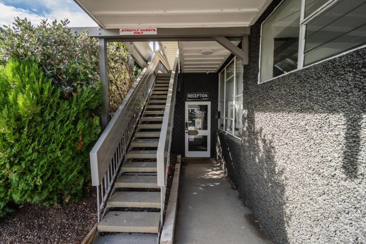 The Hibernian Studio Apartments - 4 Latter Street Timaru Exterior photo